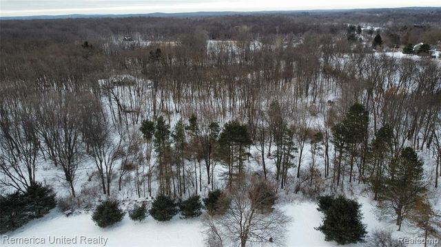 4297 Dinser Lane, Whitmore Lake, MI 48189