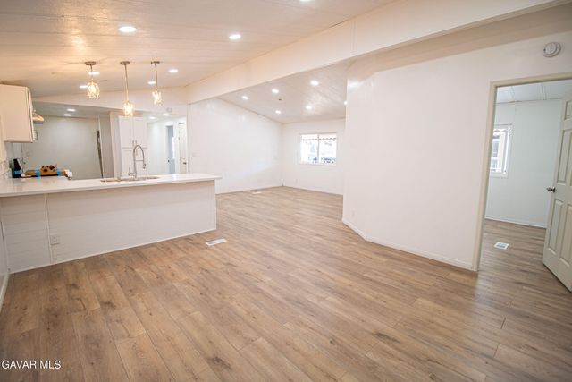 3524 E Avenue R Spc 202 ., Palmdale, CA 93550