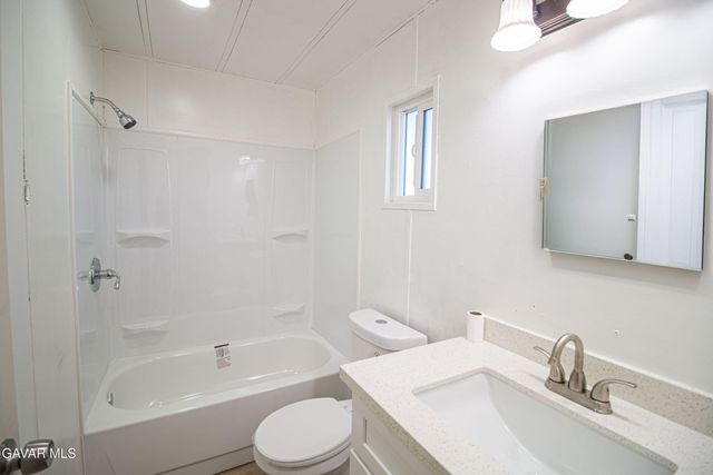 3524 E Avenue R Spc 202 ., Palmdale, CA 93550