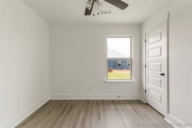 27986 E 108th Street S, Coweta, OK 74014