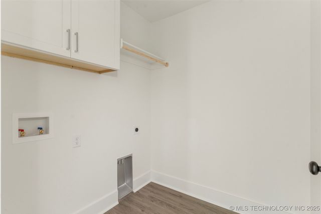 27986 E 108th Street S, Coweta, OK 74014