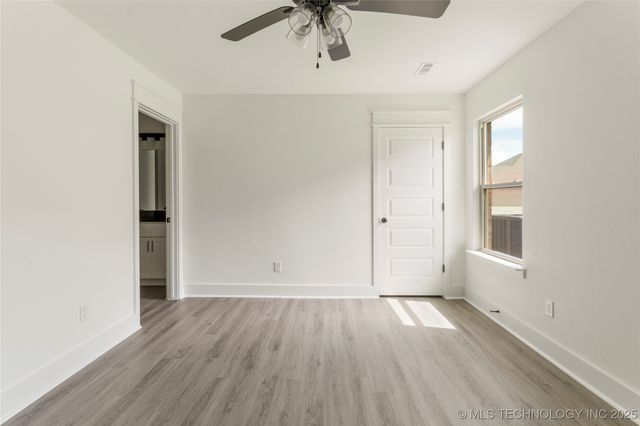 27986 E 108th Street S, Coweta, OK 74014