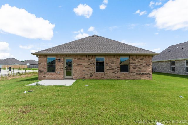 27986 E 108th Street S, Coweta, OK 74014