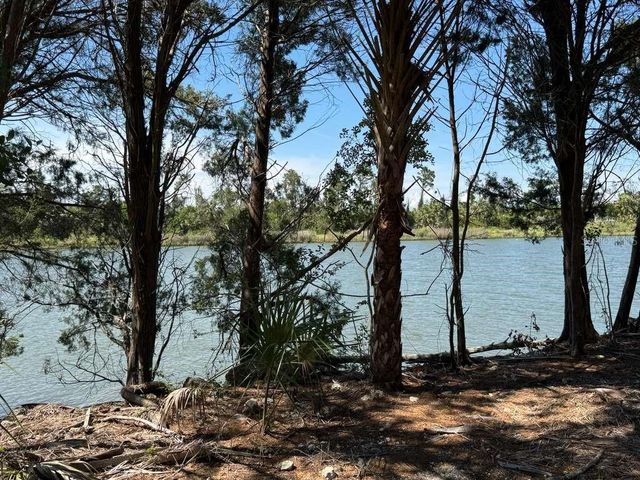 162 N INDIANAPOLIS AVENUE, Hernando, FL 34442