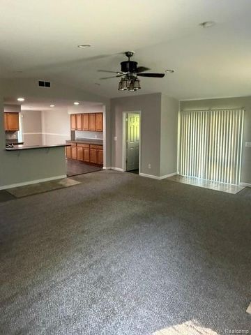 465 TROMBLEY Drive, Troy, MI 48083