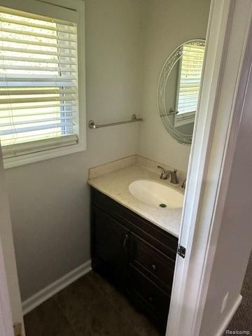 465 TROMBLEY Drive, Troy, MI 48083