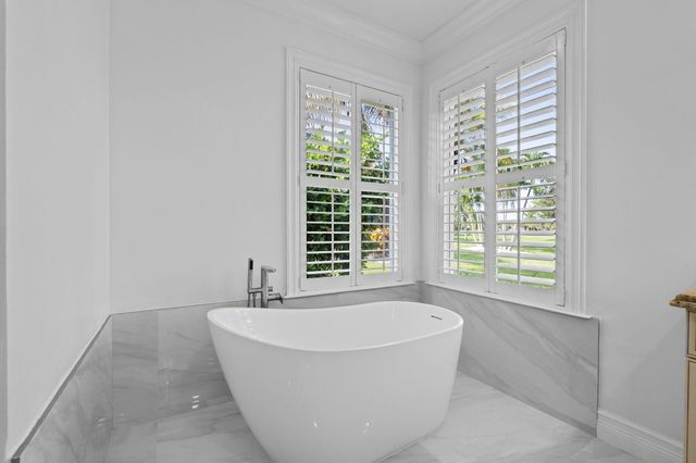 7903 Ironhorse Boulevard, West Palm Beach, FL 33412