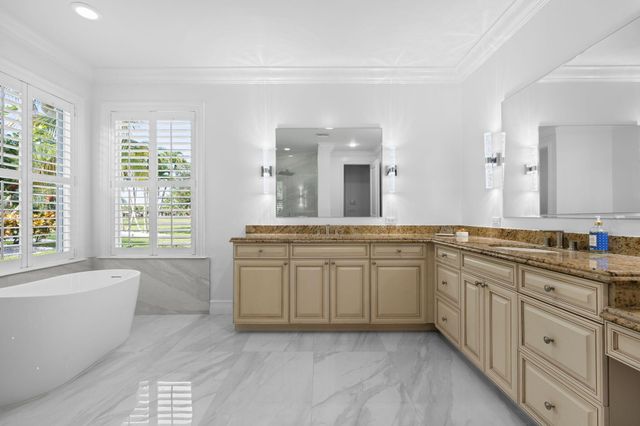 7903 Ironhorse Boulevard, West Palm Beach, FL 33412
