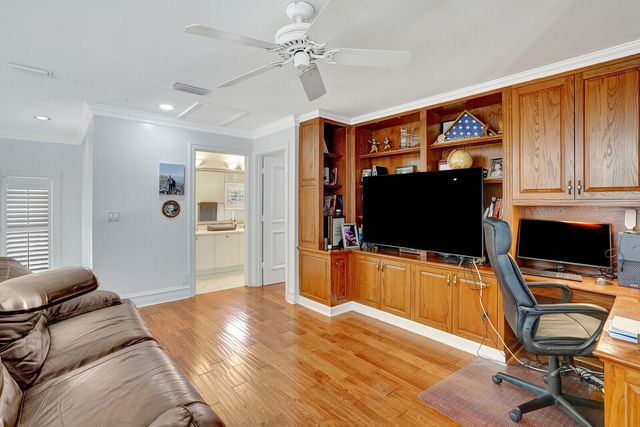 7903 Ironhorse Boulevard, West Palm Beach, FL 33412