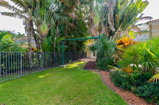 7903 Ironhorse Boulevard, West Palm Beach, FL 33412