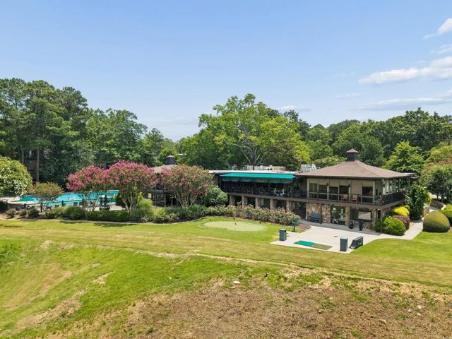 140 Amherst Place NW, Atlanta, GA 30327