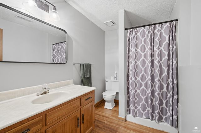 2000 Huntington Square, Manhattan, KS 66503