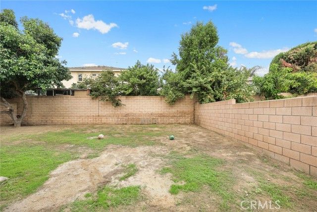 125 E Saint Andrews, Ontario, CA 91761