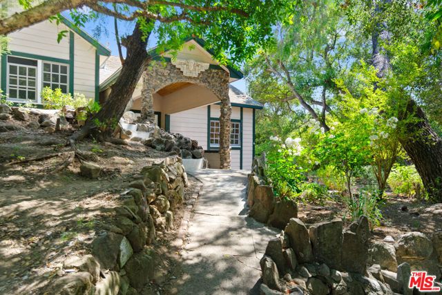 20912 Fontaine Road, Topanga (los Angeles), CA 90290