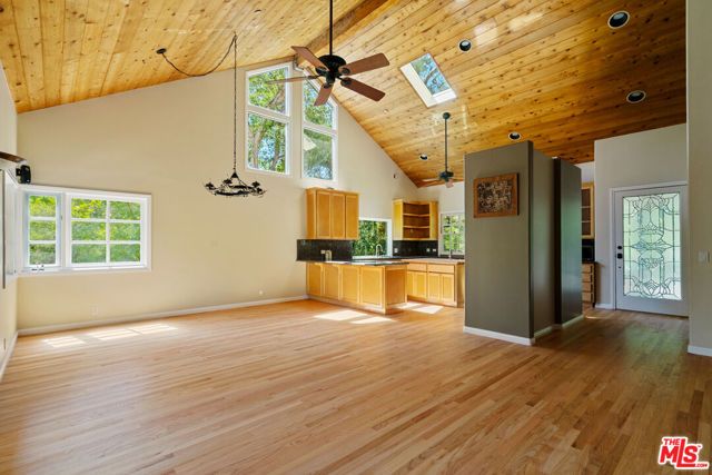 20912 Fontaine Road, Topanga (los Angeles), CA 90290