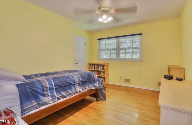 93 Summit Ct, Westfield Town, NJ 07090