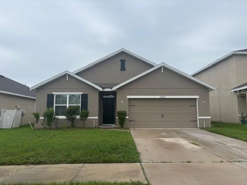 32696 PEZ LANDING LANE, Wesley Chapel, FL 33543