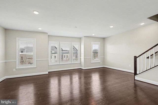 1857 SHADDING BAY LN, Dumfries, VA 22026