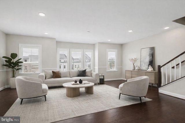 1857 SHADDING BAY LN, Dumfries, VA 22026