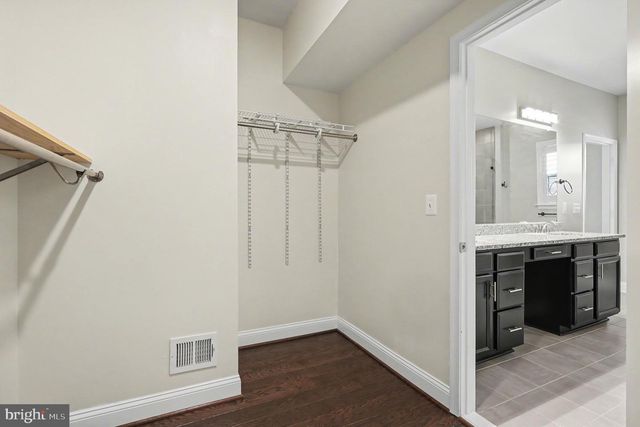 1857 SHADDING BAY LN, Dumfries, VA 22026