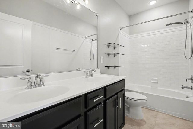 1857 SHADDING BAY LN, Dumfries, VA 22026