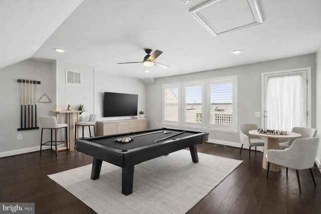 1857 SHADDING BAY LN, Dumfries, VA 22026