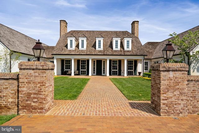 1857 SHADDING BAY LN, Dumfries, VA 22026