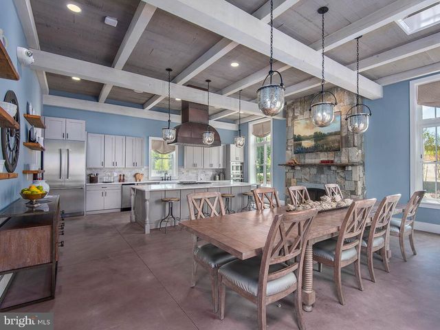 1857 SHADDING BAY LN, Dumfries, VA 22026