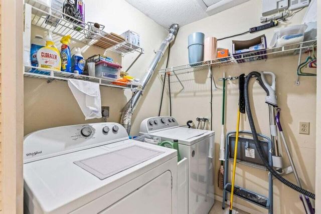 1238 S Lakes End Drive B, Fort Pierce, FL 34982