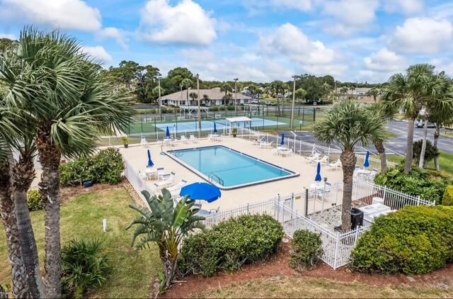 1238 S Lakes End Drive B, Fort Pierce, FL 34982