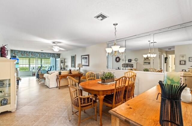 1238 S Lakes End Drive B, Fort Pierce, FL 34982