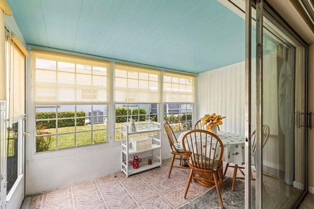 1238 S Lakes End Drive B, Fort Pierce, FL 34982