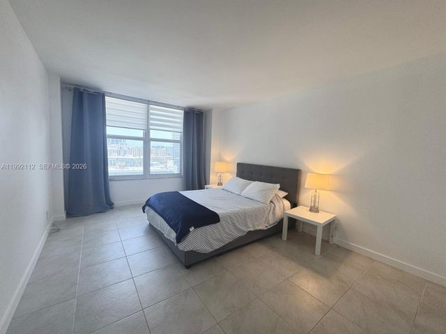 3800 S Ocean Dr 1710, Hollywood, FL 33019