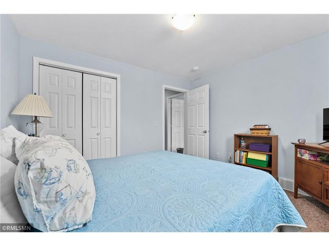 3235 West Ridge Drive, Eau Claire, WI 54703