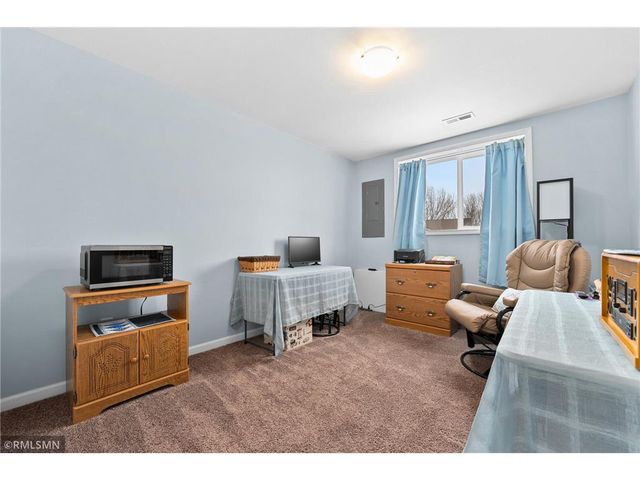 3235 West Ridge Drive, Eau Claire, WI 54703