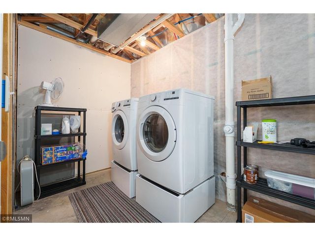 3235 West Ridge Drive, Eau Claire, WI 54703