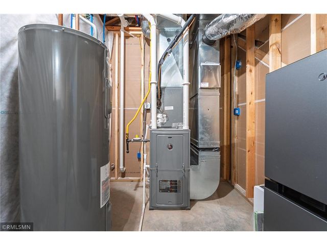 3235 West Ridge Drive, Eau Claire, WI 54703