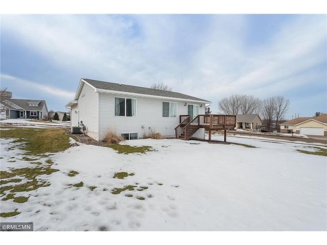 3235 West Ridge Drive, Eau Claire, WI 54703