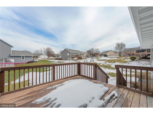 3235 West Ridge Drive, Eau Claire, WI 54703