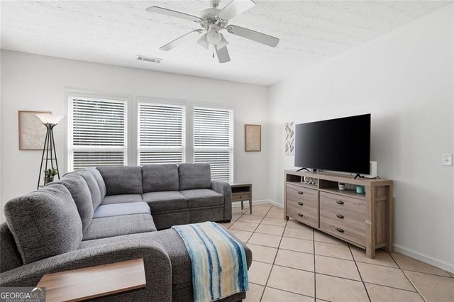 944 Gardenia Curve, Canton, GA 30114