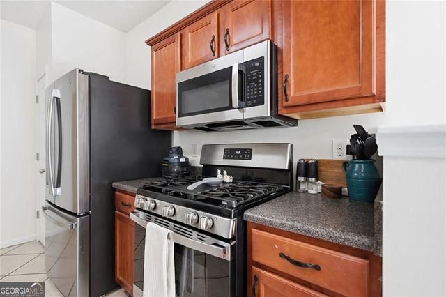 944 Gardenia Curve, Canton, GA 30114