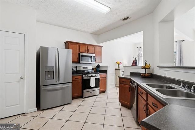 944 Gardenia Curve, Canton, GA 30114