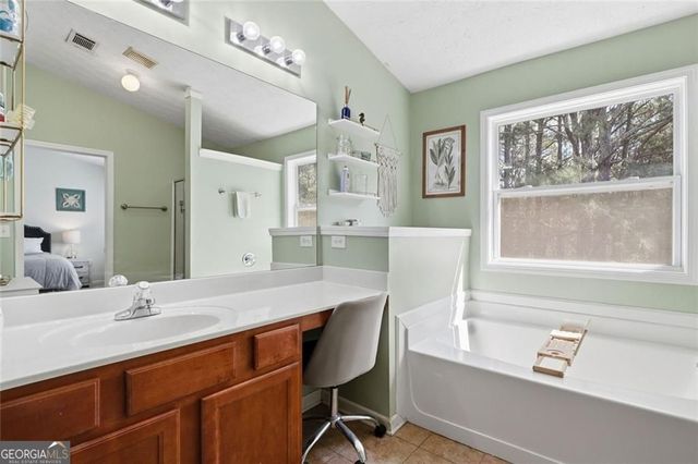 944 Gardenia Curve, Canton, GA 30114