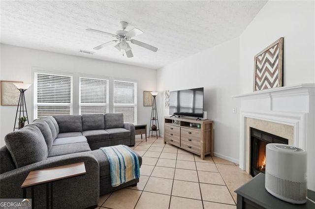 944 Gardenia Curve, Canton, GA 30114