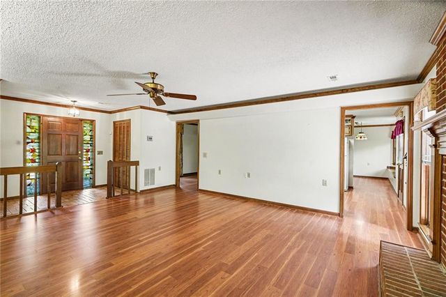 100 Springridge Court, Peachtree City, GA 30269