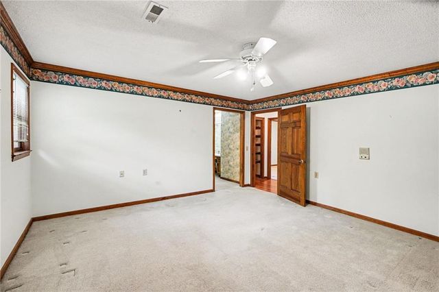 100 Springridge Court, Peachtree City, GA 30269