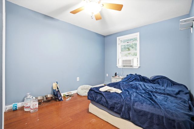 31 Chagnon Lane, Hudson, NH 03051