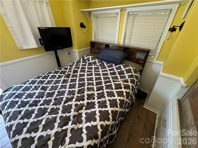 112 N Cardinal Drive, New London, NC 28127