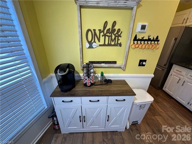 112 N Cardinal Drive, New London, NC 28127