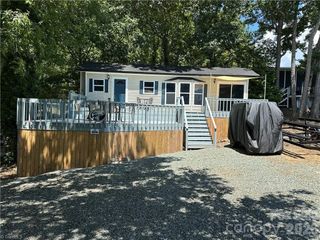 112 N Cardinal Drive, New London, NC 28127